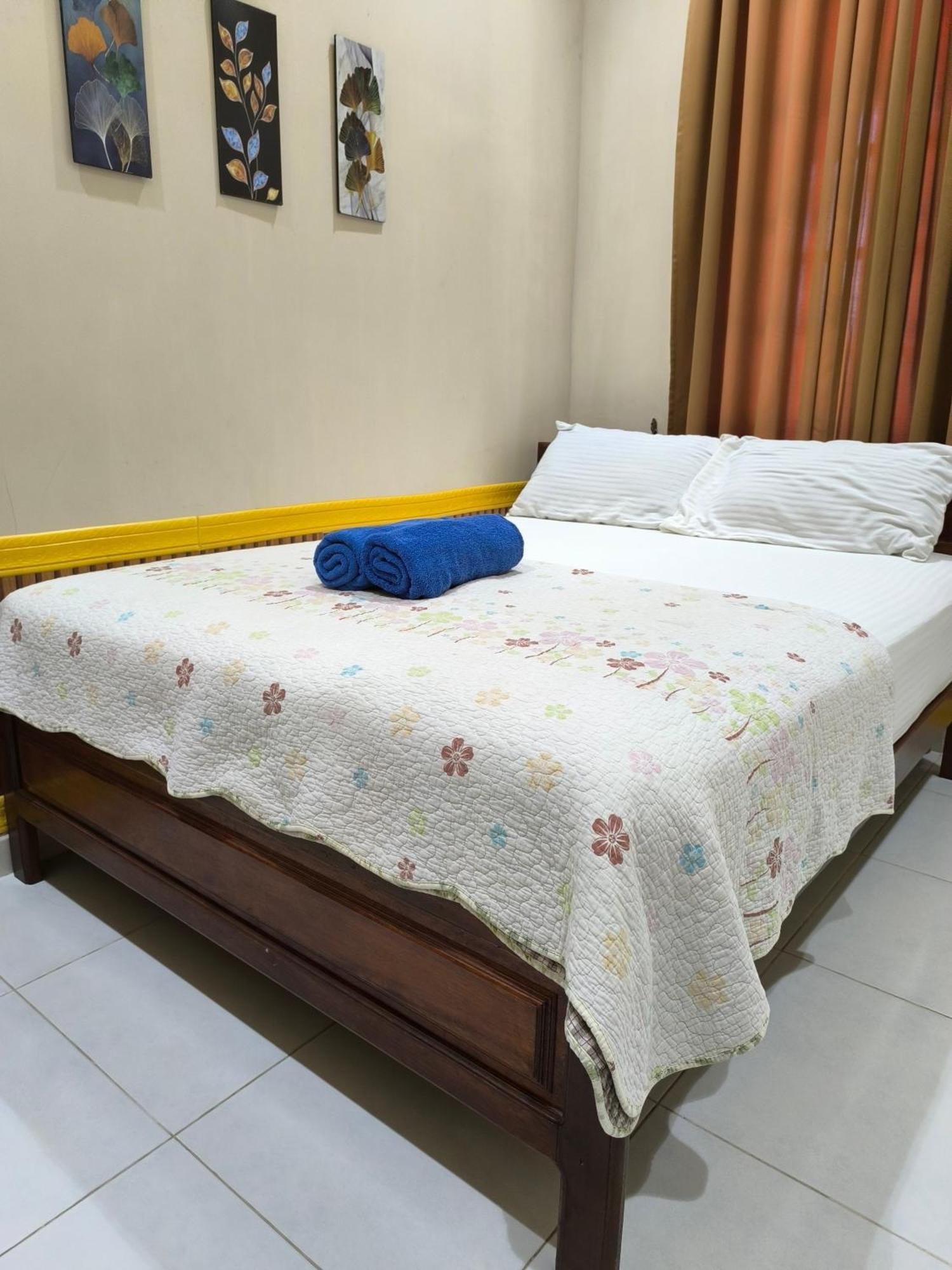 Desa Besut Inn Kampung Kuala Besut Exteriör bild